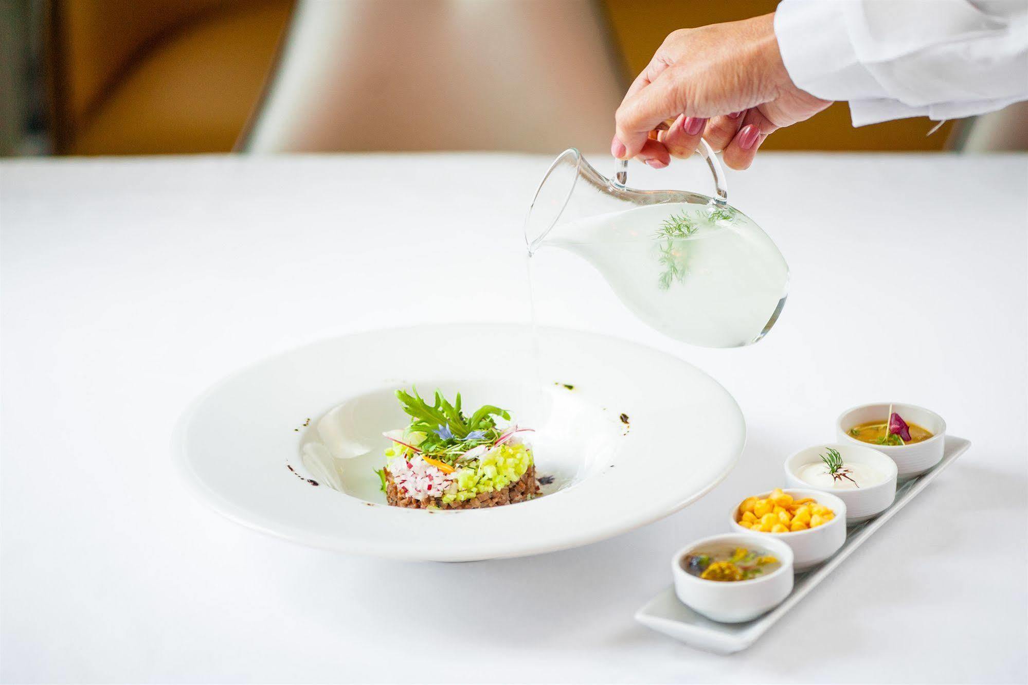 Iris Art Hotel خاركيف المظهر الخارجي الصورة