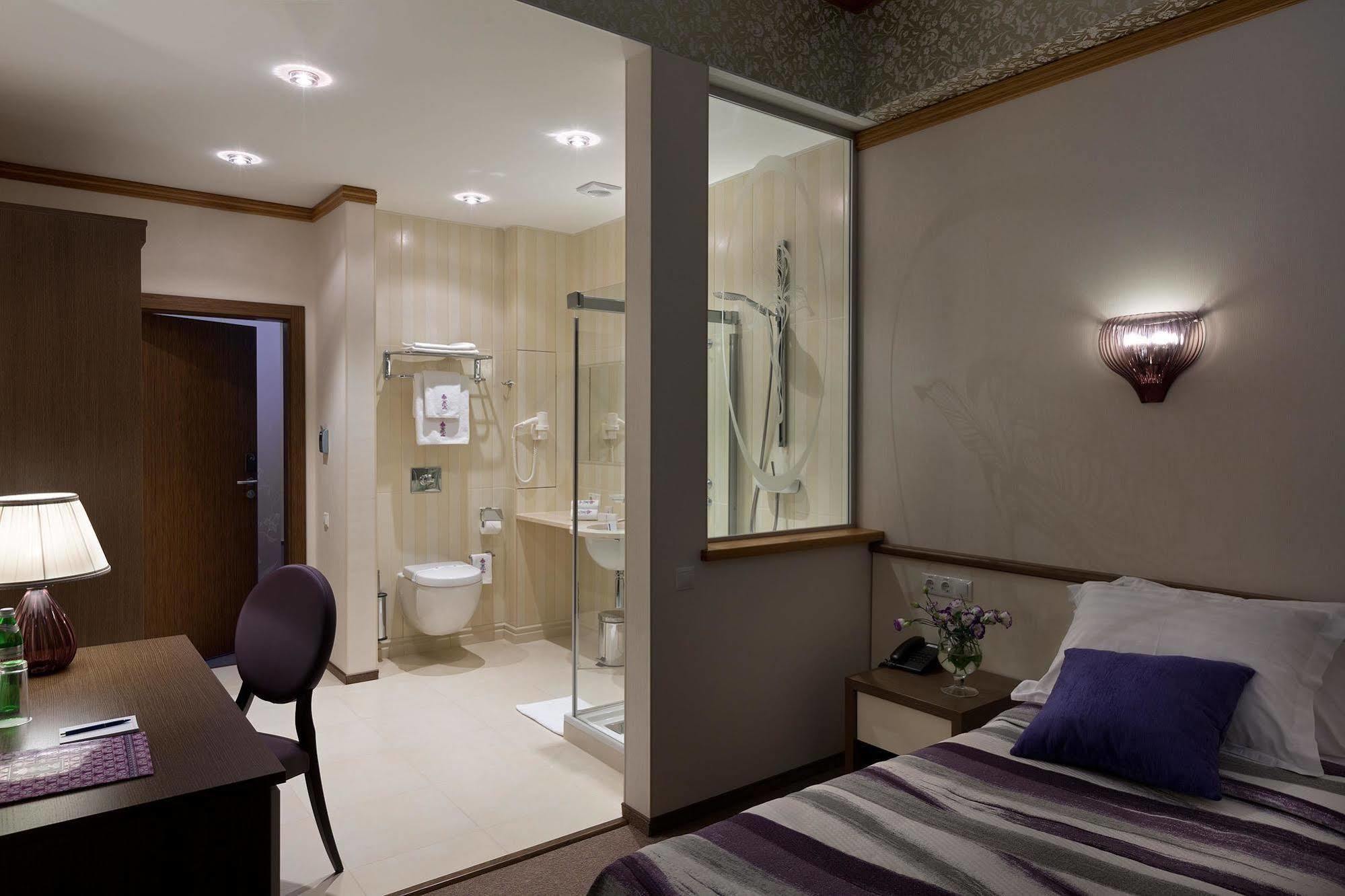Iris Art Hotel خاركيف المظهر الخارجي الصورة
