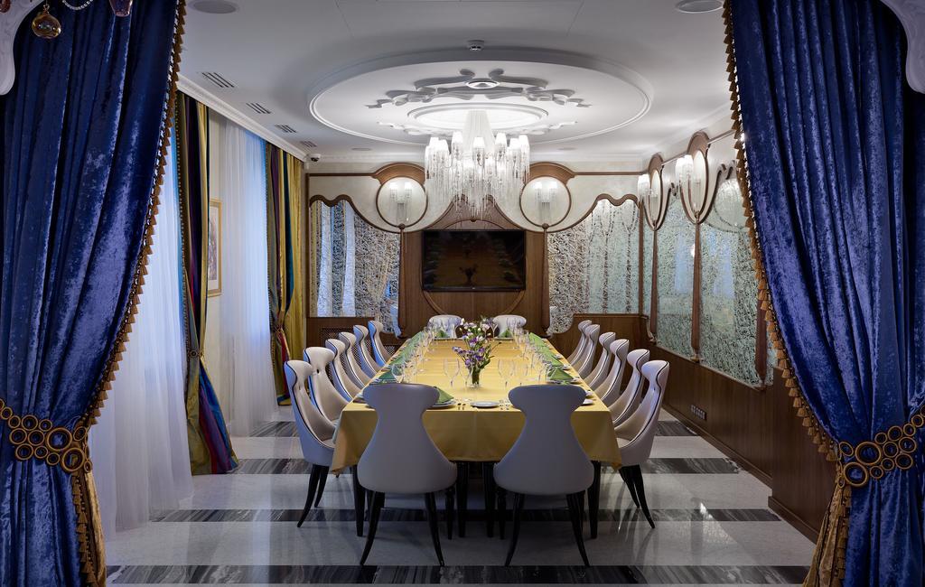 Iris Art Hotel خاركيف المظهر الخارجي الصورة